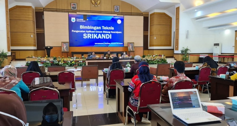 Bimbingan Teknis Pengenalan Aplikasi Umum Bidang Kearsipan : SRIKANDI