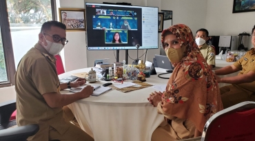 Sosialisasi Monitoring dan Evaluasi Keterbukaan Informasi Publik tahun 2021 secara virtual.