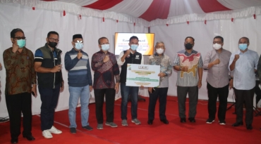 acara ramah tamah sekaligus melakukan serah terima bantuan pangan oleh Aksi Cepat Tanggap (ACT)