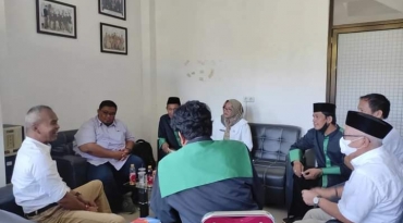 Komisioner Komisi Informasi (KI) Sulbar berdialog dengan Komisi Informasi Pusat