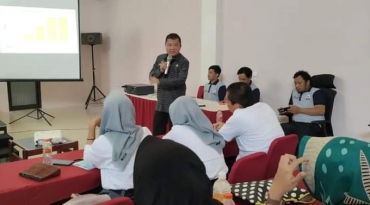 Literasi Digital Tangkal Hoax