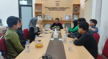 Rapat Bersama Tim Humas