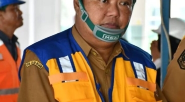 Meninjau Pembangunan Kantor Gubernur Sulbar
