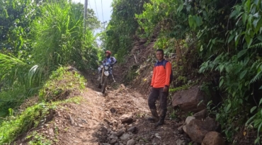 Ratusan Warga di Polman Terdampak Bencana Longsor,  BPBD Sulbar Fokus Buka Akses dan Beri Bantuan