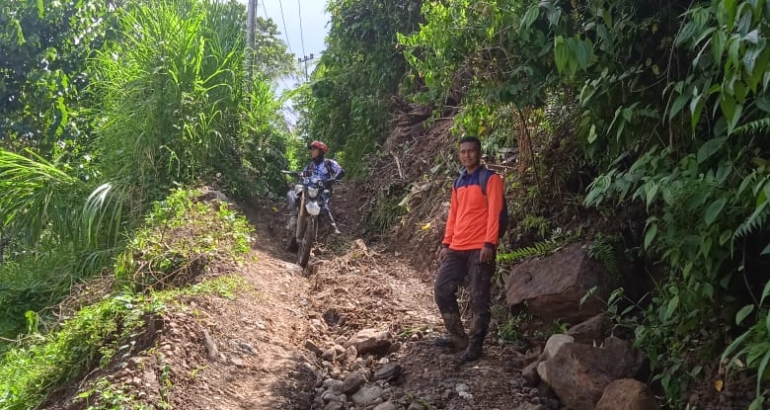 Ratusan Warga di Polman Terdampak Bencana Longsor,  BPBD Sulbar Fokus Buka Akses dan Beri Bantuan