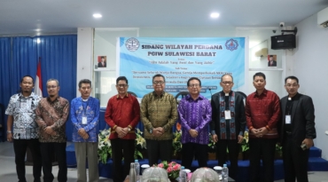 Hadiri Sidang Perdana PGIW Sulbar, Sekprov Muhammad Idris Harap Gereja Terlibat Aktif Kelola Isu-isu Strategis
