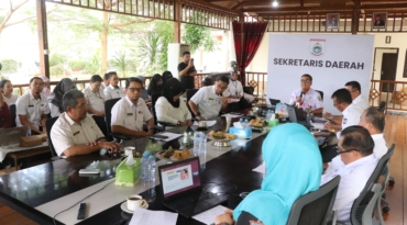 Buka FGD Penyusunan RAD Layanan Kepemudaan, Sekprov Sulbar: Ratusan Ribu Pemuda Kita Harus kuat