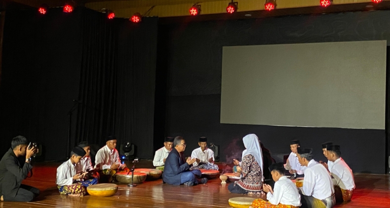 Hadiri Temu Teater Se-Sulbar, Sekprov: Sesuai Spirit Dimiliki Sulbar yang Memiliki Banyak Cerita Menarik untuk Diekspos