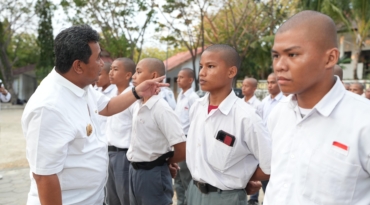 PJ Bahtiar Harap Siswa Dibekali Manajemen Bisnis Agar Kelak Menjadi SDM Produktif
