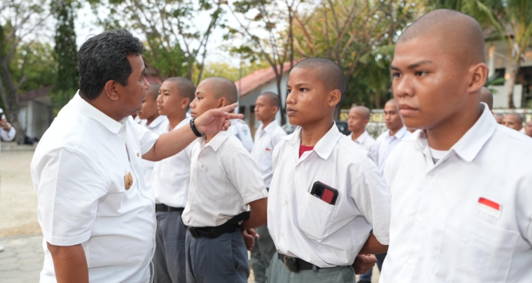 PJ Bahtiar Harap Siswa Dibekali Manajemen Bisnis Agar Kelak Menjadi SDM Produktif