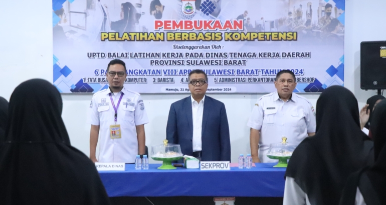 Buka Pelatihan Berbasis Kompetensi, Sekprov Sulbar Harap Lahirkan Pekerja Profesional