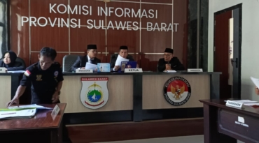 Pasca Lebaran, KI Sulbar Kembali Sidangkan Lima Permohonan Penyelesaian Sengketa Informasi : Agenda Pembuktian