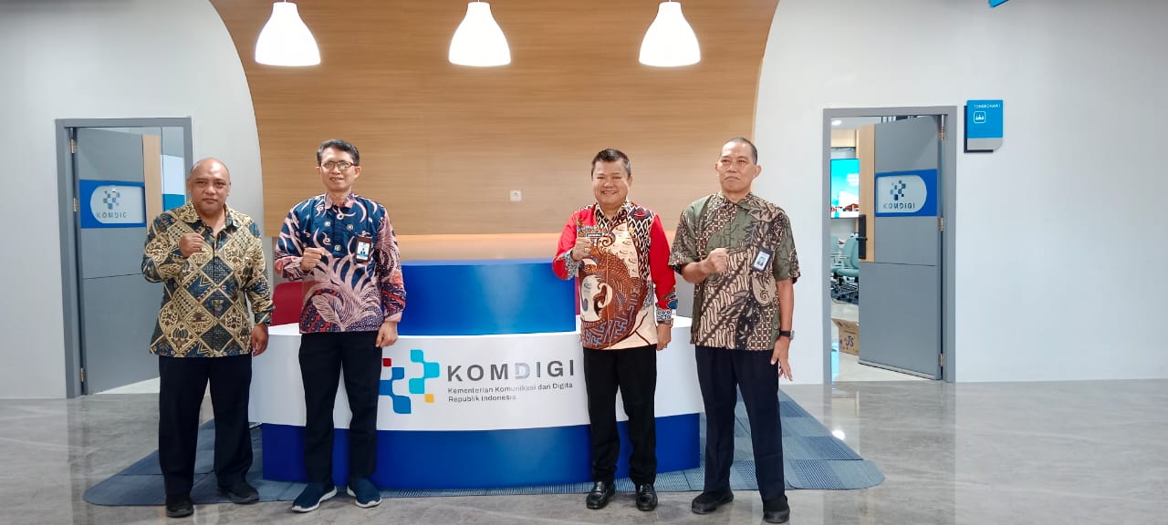 Kominfo Sulbar-BBPSDMP KOMDIGI Makassar Kolaborasi Digital Enterprenuship Academy dengan Senter KIM